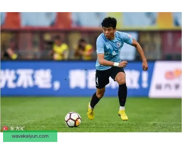 阿克边后卫位置表现稳健，防守贡献持续提升力持续提升